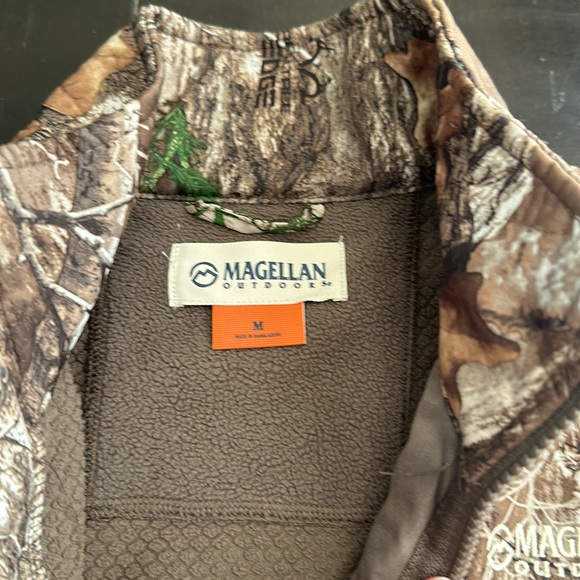 Magellan Outdoors jacket - Picture 4 of 6